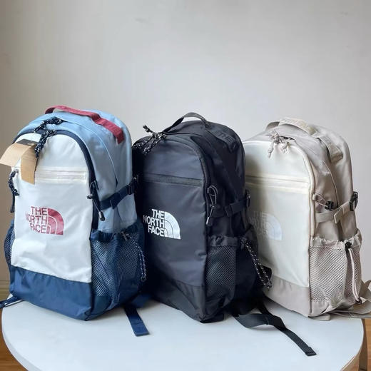 【11月13日 上午12:00 秒杀】收尾秒杀 暂时用不到的请务必提前囤货 北面 原厂大号三色防水 旅行包 学生书包 商品图7