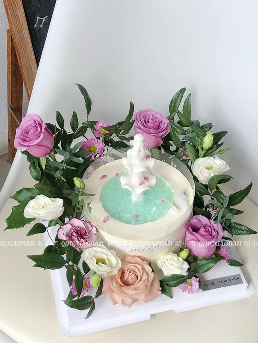 最伟大的单品  多比尼花园许愿池蛋糕（鲜花根据季节随机）翻糖装饰 提前三天预定 商品图6