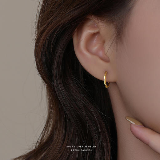 【无尽之灵】S925银几何素圈莫比乌斯环耳饰【YXS-E3963】 商品图3