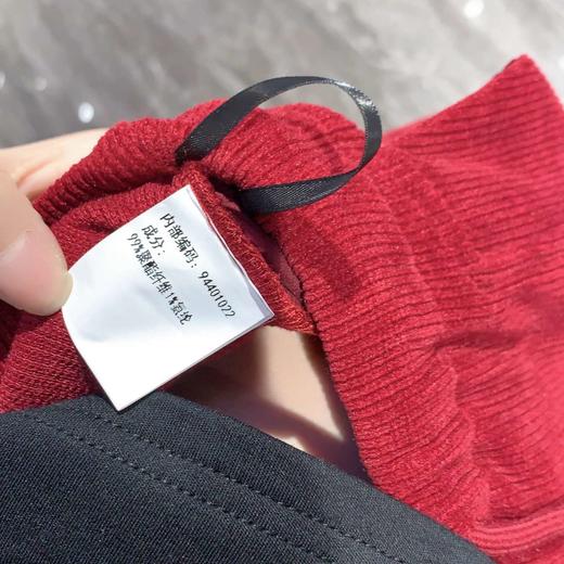 ZB1抽绳绒面工装阔腿裤40915（黑红） 冬季 944010220321 商品图5