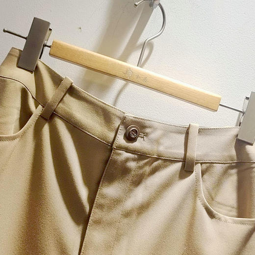 VIVIAN LIU薇薇安刘R2415001梅春女装新款斜插兜显瘦梭织小脚裤 商品图3