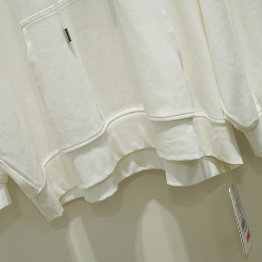 VIVIAN LIU薇薇安刘D2417305梅春女装新款连帽绣花长袖针织衫 商品图2