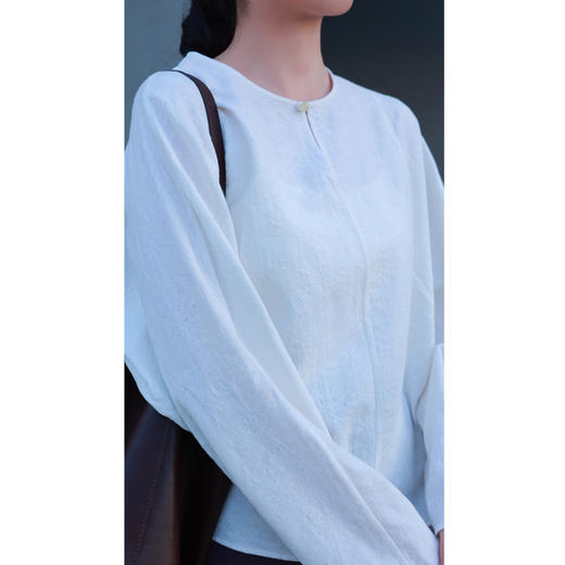 【抖音专属】乐逍遥•新中式上衣（24808021白莲） 商品图3