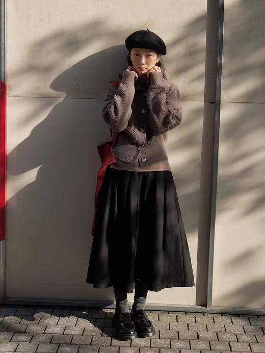 步履不停/4D13240C/复古学院风短款大翻领针织开衫毛衣外套 商品图0