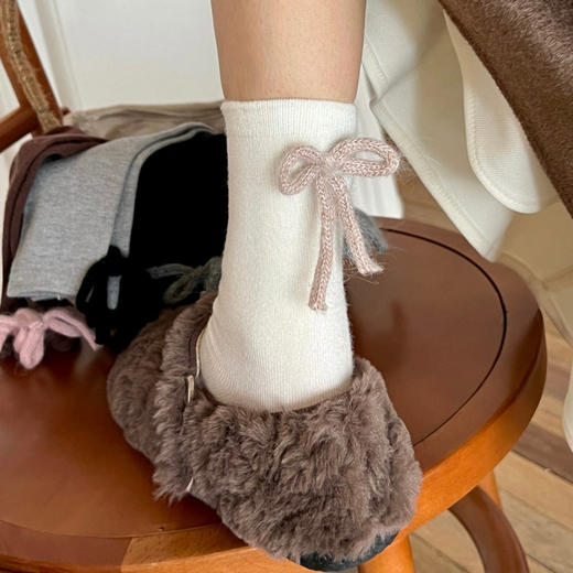 4双装！暖呼呼的兔绒女袜 后跟蝴蝶结装饰 加厚保暖抗寒 手感超赞 商品图2