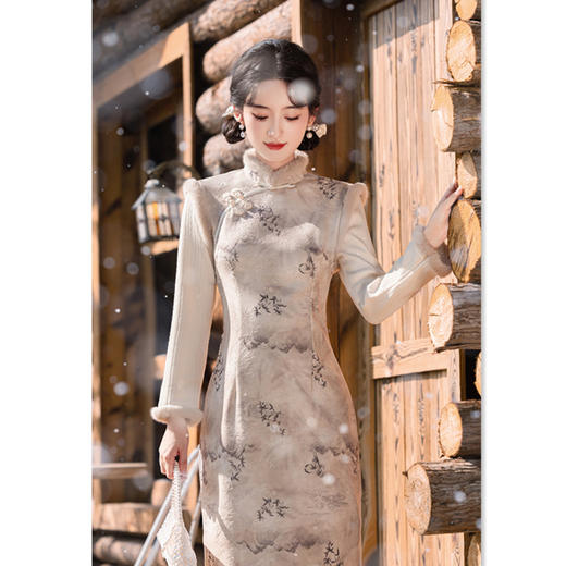 时尚改良新中式年轻少女款拼接旗袍2024冬新款日常可穿旗袍SYK13422 商品图3