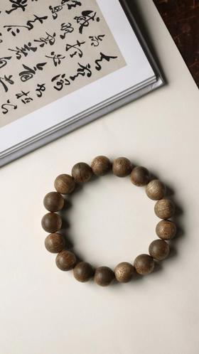 马泥涝沉香手串13mm