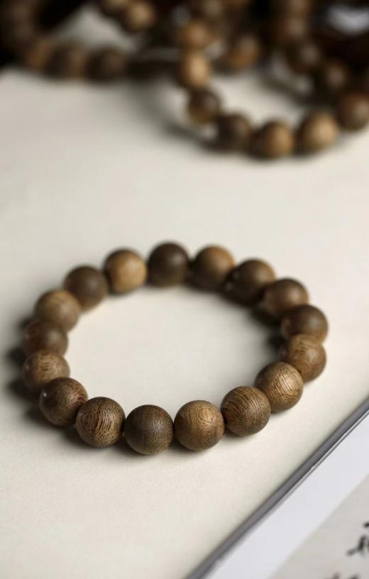 马泥涝沉香手串13mm 商品图3