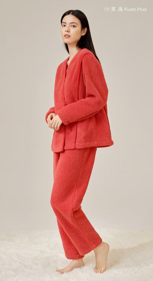 4F 宽画家居服 商品图0