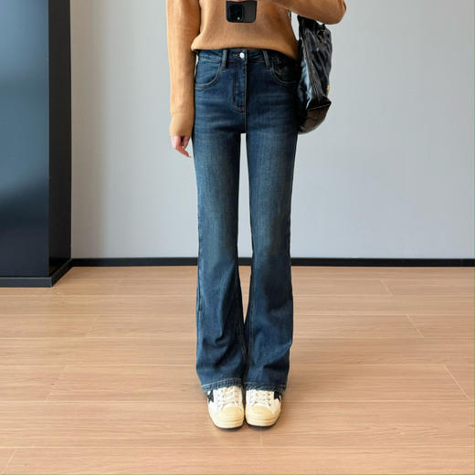 巨显脚长！雪绒植绒高腰弹力显瘦显腿细加绒微喇牛仔裤长裤女24冬 商品图1