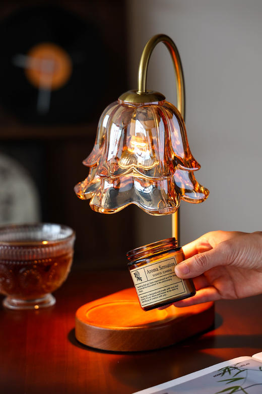 现货300单，先到先得 |  【铃兰花香薰融烛灯】诗意柔光  相见恨晚的神仙好物 商品图0