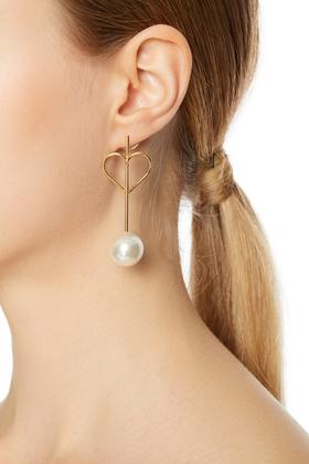 OUDAL奥黛儿 爱心造型珍珠耳环 4493