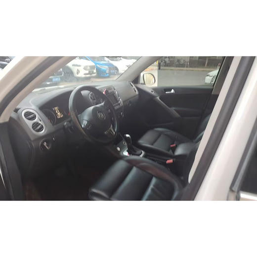 大众 途观 2.0TSI 自动四驱菁英版【长租-北京】 商品图5