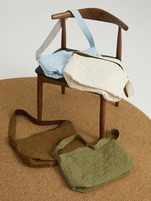 OADB/A32488A005/双面麂皮斜挎包 商品图0