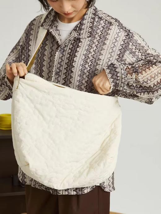 OADB/A32488A005/双面麂皮斜挎包 商品图2