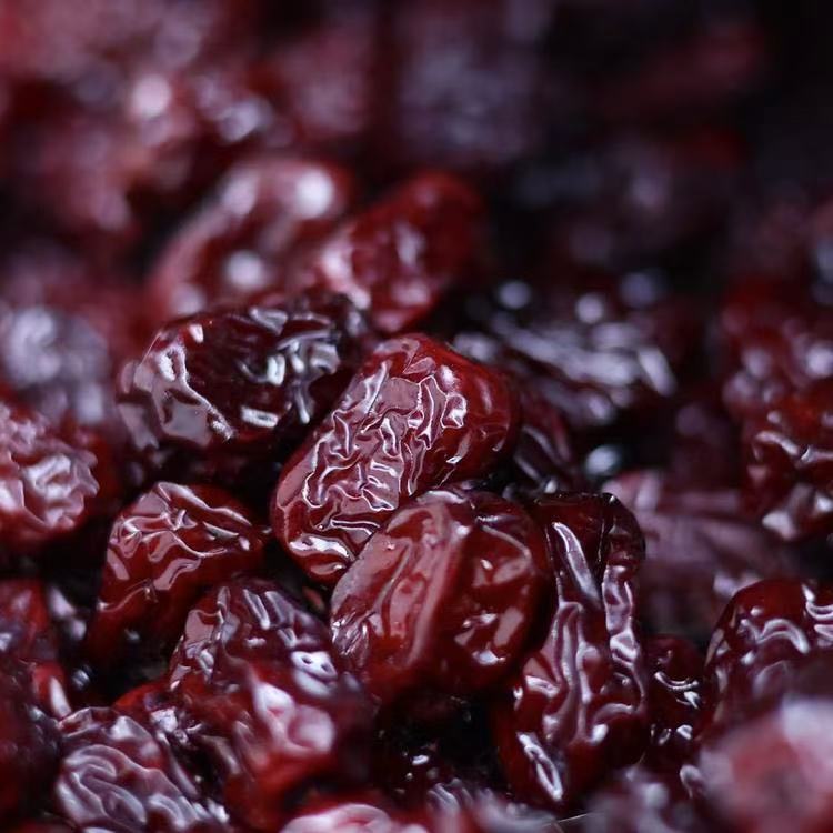 热卖！！【三蒸三晒枣】日食三颗枣，百岁不显老，三蒸三晒后的灰枣，不仅不容易上火，而且糖分得到充分转化，营养成分更容易被身体吸收！