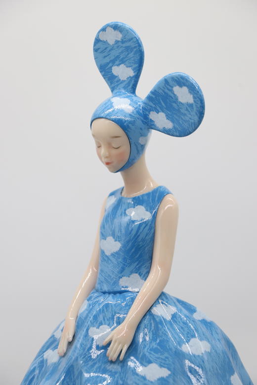 天空之城-然女孩 秦玮鸿 商品图3