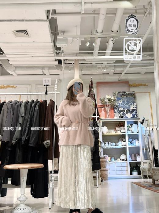 【门店同款】ENJOY冬季自由意志亮片V领软糯毛衣 159993286 商品图6