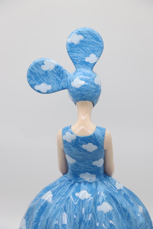 天空之城-然女孩 秦玮鸿 商品图5