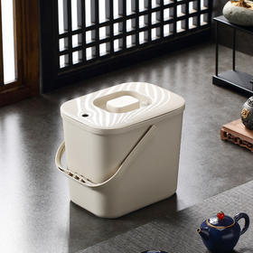 【提盖设计，弧形提手，过滤网设计】家用大容量茶水桶 方形茶渣过滤茶桶 茶盘废水排水桶 茶水茶叶垃圾桶-QQ