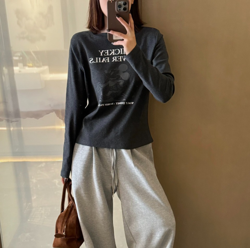 韩国订单磨毛加厚米奇打底衫长袖T恤11052