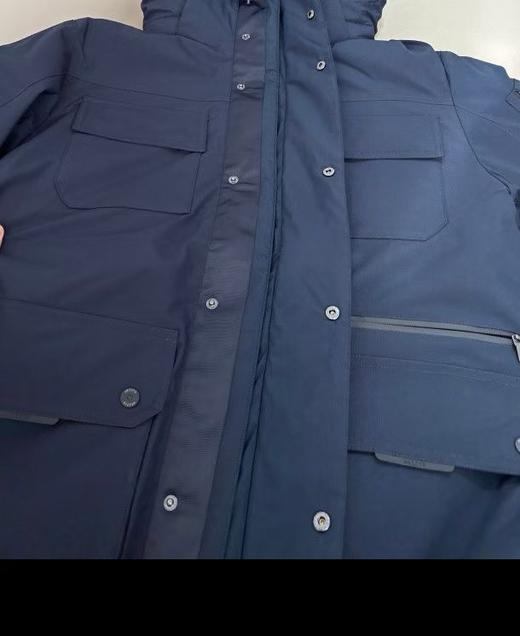 点此购买 哈吉斯冬季多口袋防风防波水男士羽绒服 bk 302314 商品图12