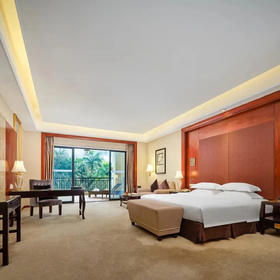 【限量抢 周末不加收】佛山·三水凤凰度假酒店 | 398元2大2小汤泉套票，住主楼客房+享自助早餐+无限次汤泉~