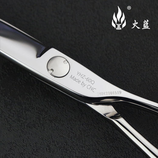 【火蓝系列】综合结构翘刀弧形弯刀  YHZ.60Q 商品图4