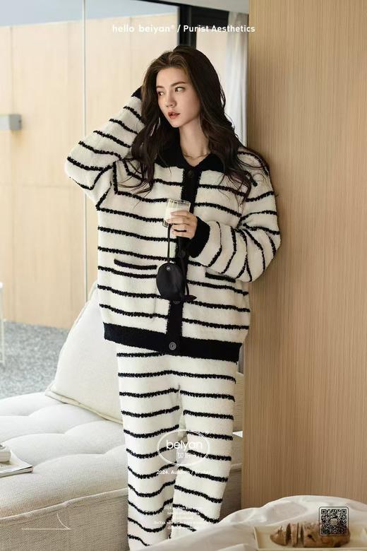 4F 宽画家居服 商品图0