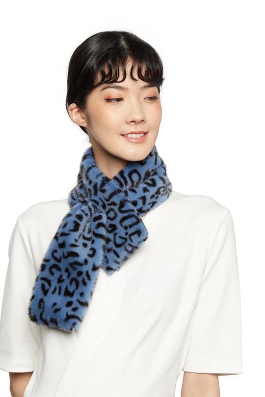 AVA 蓝色豹纹短毛围巾 5829 商品图0