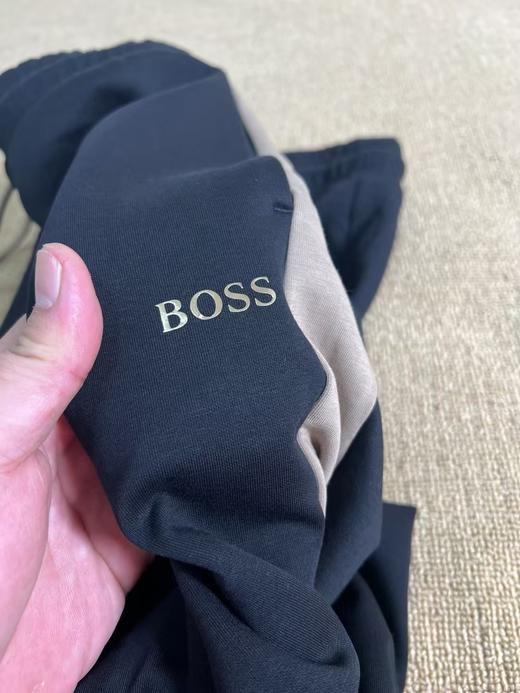 Hugo Boss 24新款卫裤 商品图4