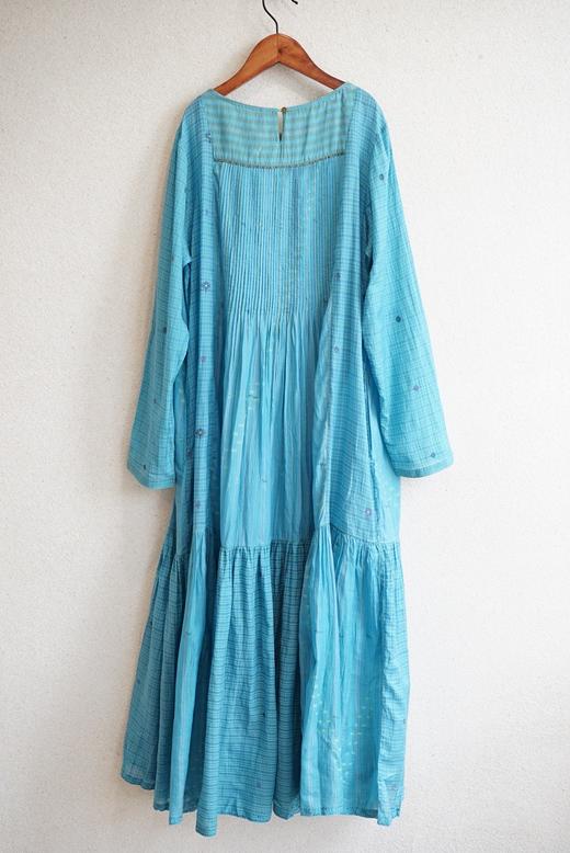 maku湖蓝刺绣连衣裙 商品图4