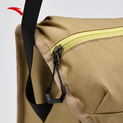 安踏OUTDOOR运动斜挎包日常通勤简约百搭192447127 商品图4