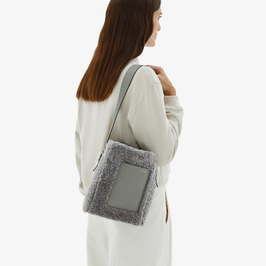SOFT SHEARLING 迷你水桶包 商品图5