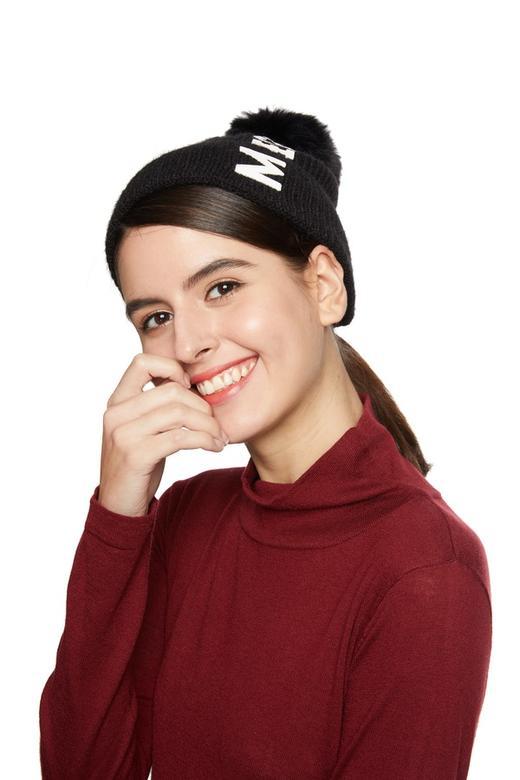 OCTAVIA 字母毛球黑色针织帽 5650 商品图0