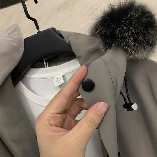 【冬装新品】品牌单撤柜!90白鸭绒!可脱卸内胆!真貉子毛领!秋冬三合一羽绒 商品图2