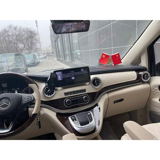 奔驰 威霆 2.0T 商务版 7座【长租-北京】 商品图5