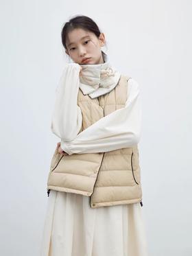 步履不停/4C14045C/无领保暖内搭轻薄羽绒小马甲外套