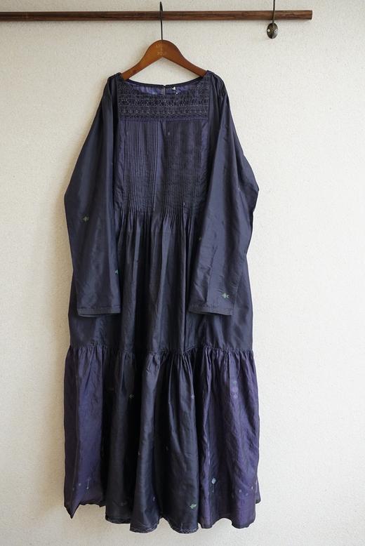 MAKU textiles｜真丝褶皱刺绣连衣裙 商品图0