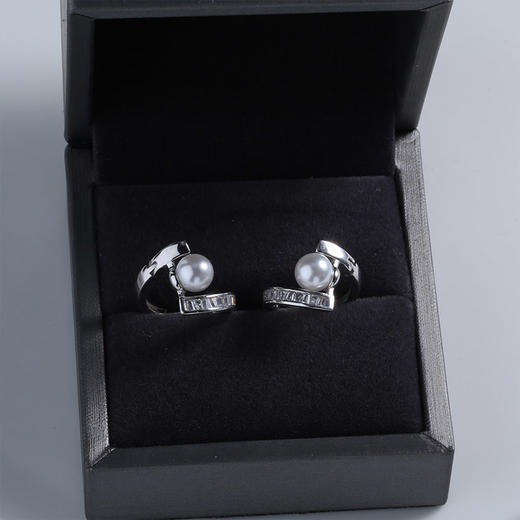 【宏艺珠宝】心月流光·银s925耳饰 商品图1