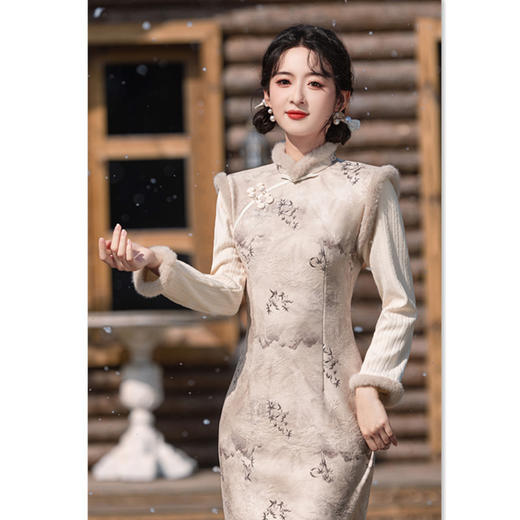 时尚改良新中式年轻少女款拼接旗袍2024冬新款日常可穿旗袍SYK13422 商品图2