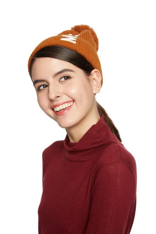 OCTAVIA 字母毛球卷边针织帽 5649 商品图0