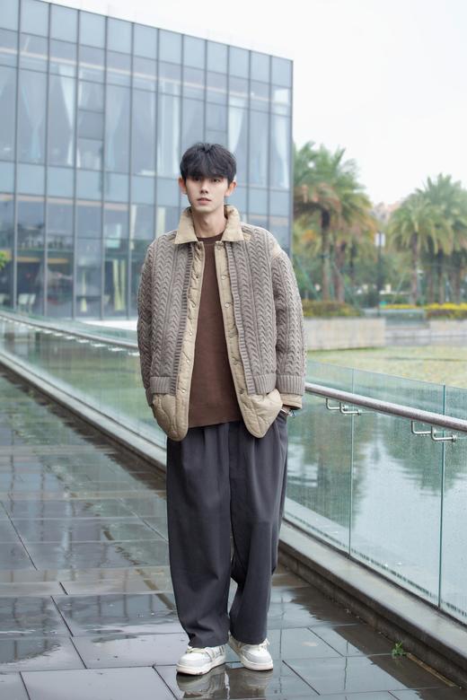 S345873444材质拼接棉服 商品图1