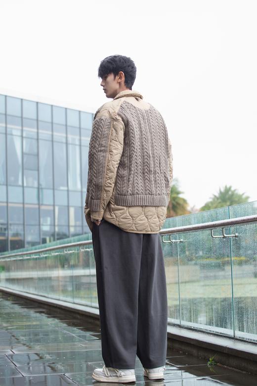 S345873444材质拼接棉服 商品图5