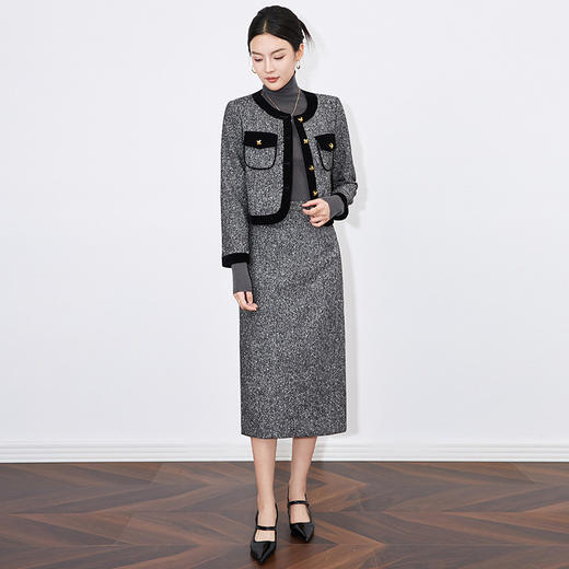 【高货wl】全新升级【铂金会员413/天猫559/差价146】(20927)洛诗琳小香风高级感法式撞色短款上衣时尚半身裙两件套 商品图2