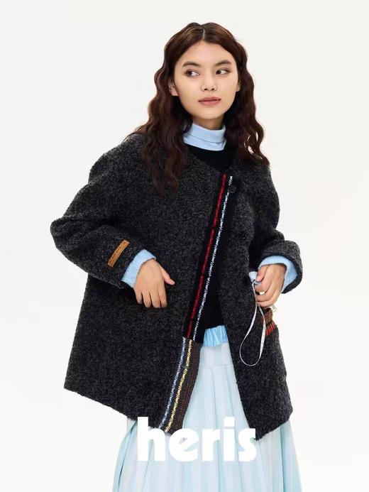 heris/H44107/花纱针织拼接 羊毛圈圈呢外套 小香风大衣 商品图0