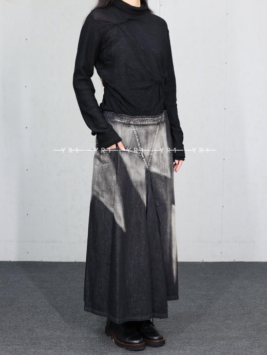 Y's｜牛仔三角褶喇叭裙 商品图1