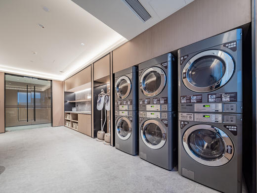 【全季酒店（成都熊猫基地龙潭寺店）】周末元旦不加价！仅¥358起抢高级大床房+双人早餐…撸熊猫滚滚，尝川渝美食，遛娃度假两不误！ 商品图9