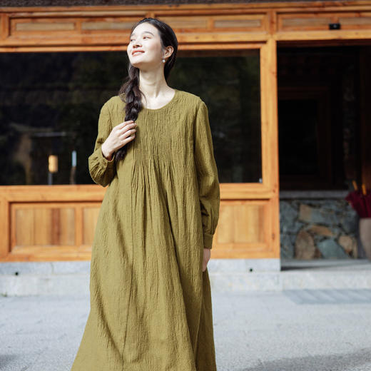 绽放旅行女装777朵/全羊毛皱感肌理缩褶绣自在A字裙摆宽松连衣裙 商品图2