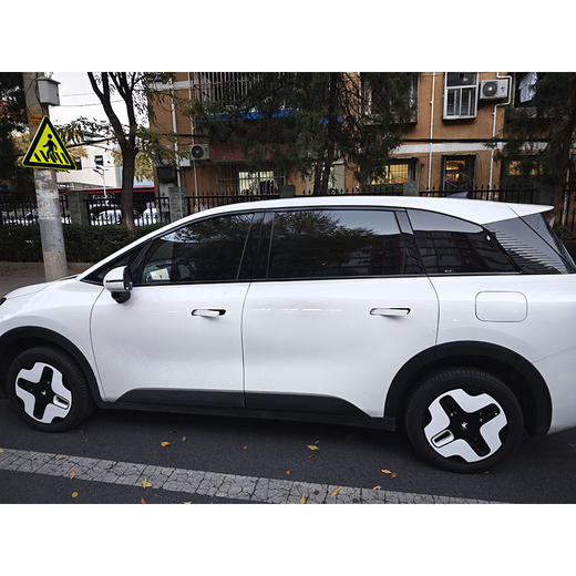 ARCFOX极狐 极狐考拉 家庭版【长租-北京】 商品图4